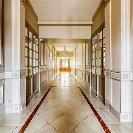 Apartman Grand - Magnifique Bord De *