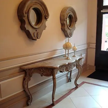 Grand - Magnifique Bord De Apartman