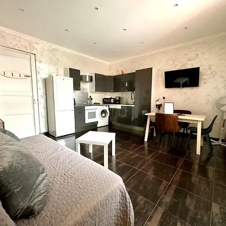 Apartamento Grand - Magnifique Bord De *